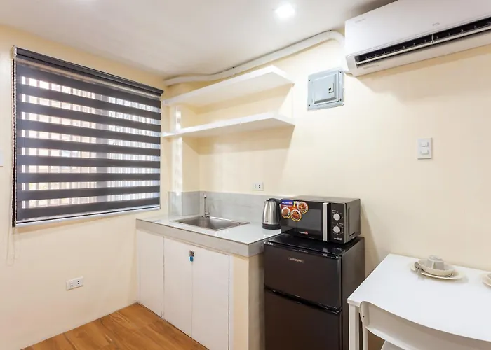 Apartment Spacious With Fast Wi-fi Near Up And Maginhawa Manila