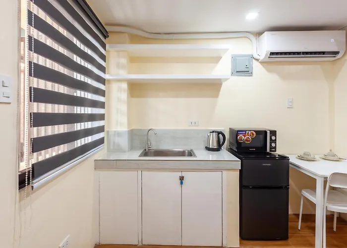 Spacious With Fast Wi-fi Near Up And Maginhawa * Manila